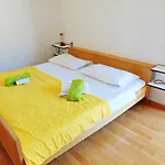 Baloevic Apartman Postira